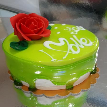 برترین تولید کنندگان ژله لیمو سبز تزئین کیک در آبادان